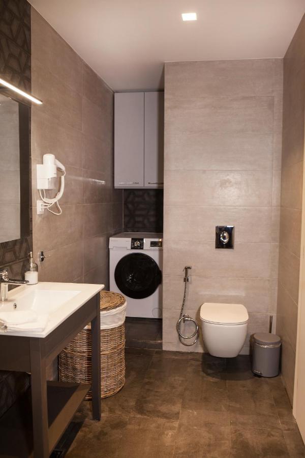 Central Comfy Modern Flat 2 Bedrooms 2 Bathrooms Athen Exterior foto